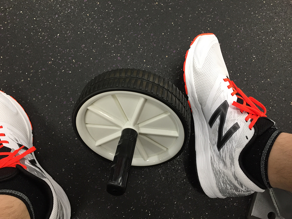 腹筋ローラー（アブローラー）